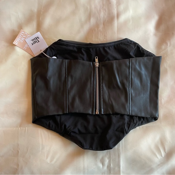tigermist- cici black leather strapless pu cropped corset top nwt - Picture 5 of 5